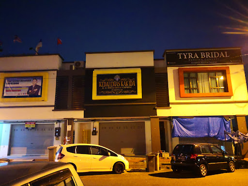 KEDAI EMAS KAK IDA KEDAI EMAS KAK IDA